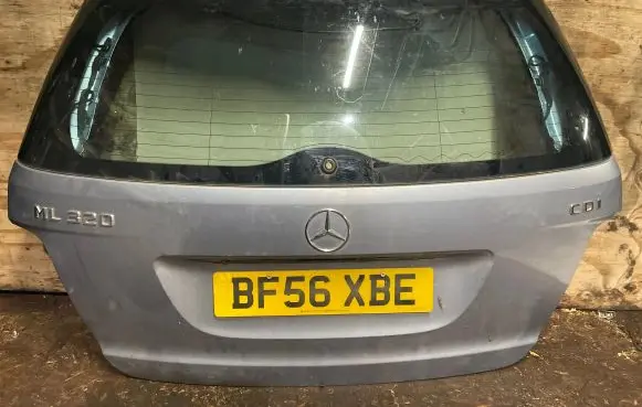 Mercedes-Benz ML W164 Tailgate/trunk/boot lid