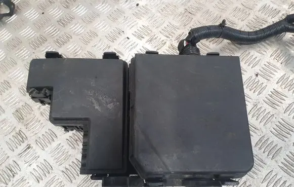 Nissan X-Trail T32 Fuse box set