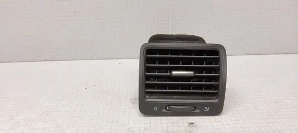Volkswagen Golf V Dashboard side air vent grill/cover trim 1K0819710 1K0819704 1K0819786