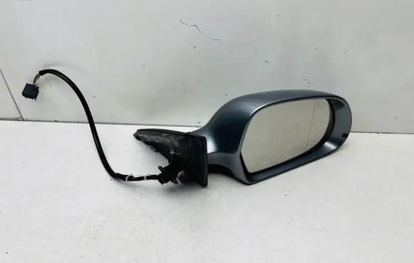 Audi A4 S4 B8 8K Front door electric wing mirror 18134