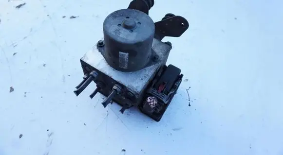 Volkswagen PASSAT B7 ABS Pump