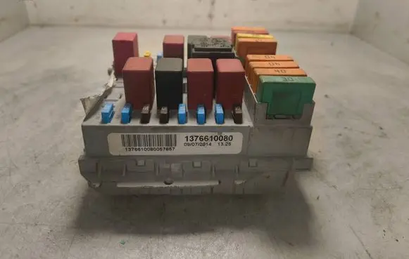 Fiat Ducato Fuse module 1376610080 09072014