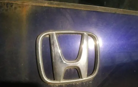 Honda Accord Manufacturer badge logo/emblem 