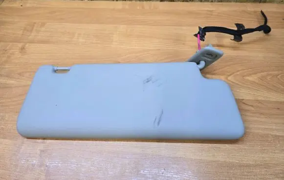 Volvo C70 Sun visor