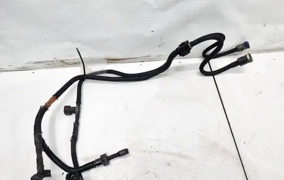 Peugeot 4007 Fuel line pipe 