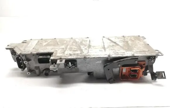 BMW 2 F45 Voltage converter inverter 8488574