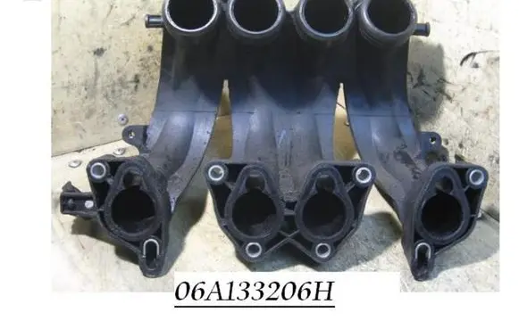 Volkswagen Golf IV Intake manifold 06A133206H