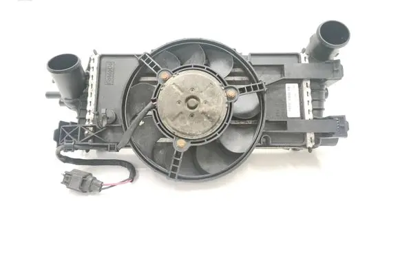 Ford Focus Intercooler radiator CV619L440VC BV618C607SC