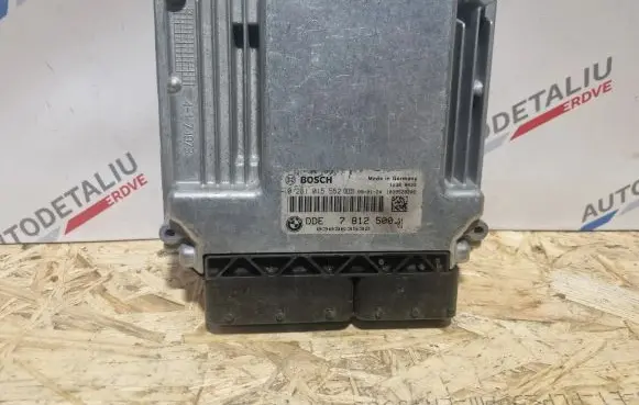 BMW 5 E60 E61 Engine control unit/module 7912500 8506199 0281015552