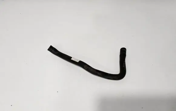 Porsche Macan (95B) Engine coolant pipe/hose 95B819374F 95B819374