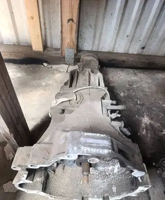 Volkswagen PASSAT B5 Manual 5 speed gearbox DWQ