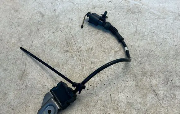 Audi A6 S6 C6 4F ESP acceleration yaw rate sensor 7L0907673E 15179200612