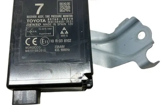 Toyota Yaris Tire pressure control unit OYT25855 89760-0D070