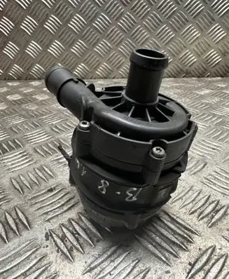 Volkswagen PASSAT B8 Electric auxiliary coolant/water pump 0392024003 20170306 04L965567