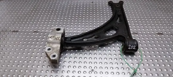 Skoda Octavia Mk2 (1Z) Front control arm 1K0407153G