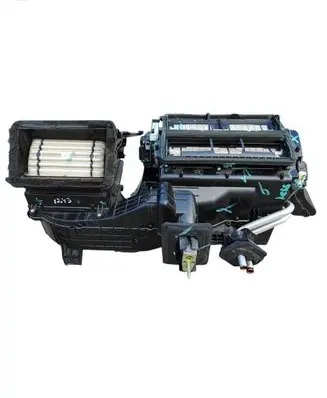 Fiat Freemont Interior heater climate box assembly P68105535AA 68105535AA 68105535AB