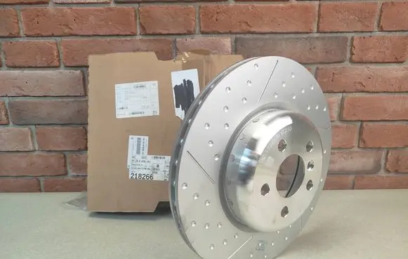 BMW 3 G20 G21 Rear brake disc 8856161 6896227