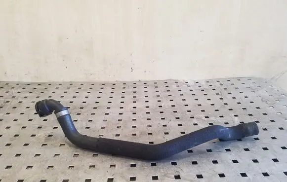 BMW X3 E83 Engine coolant pipe/hose 7509984