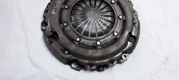 Peugeot 406 Pressure plate 195085