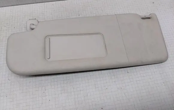 Volkswagen Golf V Sun visor 1K0857551