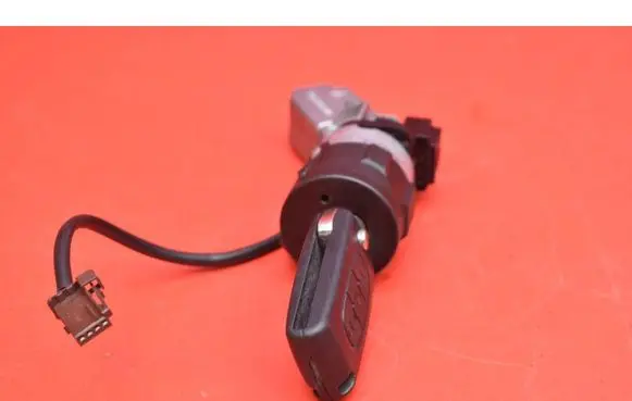 Citroen C5 Ignition lock 36410600