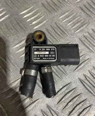 Mercedes-Benz E W212 Air pressure sensor a6429050100