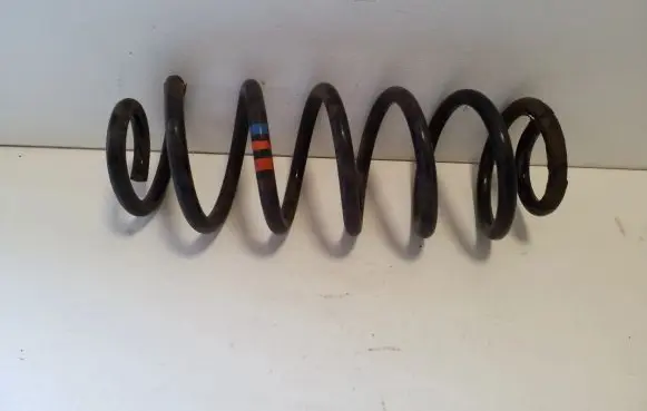 Volkswagen Eos Rear coil spring