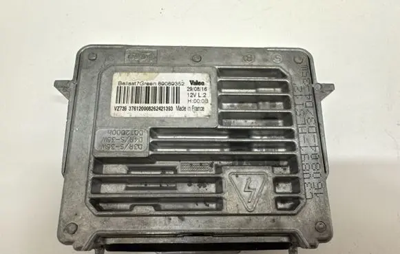 Jeep Grand Cherokee Xenon control unit/module 89089352 62421393 160617C30898