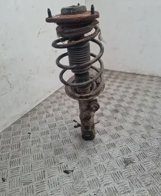 Volvo S40, V40 Front shock absorber/damper