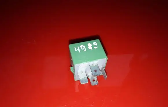 Citroen C4 Grand Picasso Other relay 35A03531