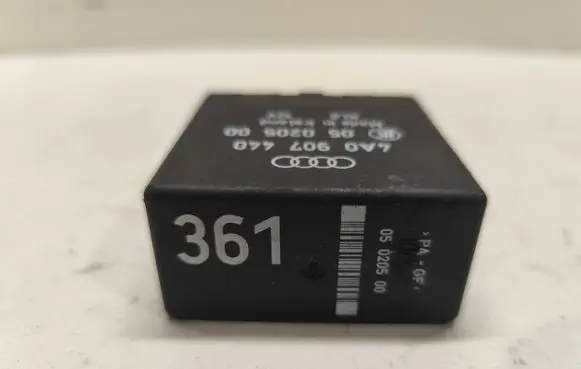 Audi A6 S6 C5 4B Other relay 4A0907440 05020500