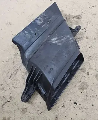 Audi A4 S4 B8 8K Air intake duct part 8K0129618A 8K0129618