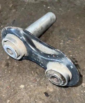 BMW 5 E39 Rear control arm 6770749