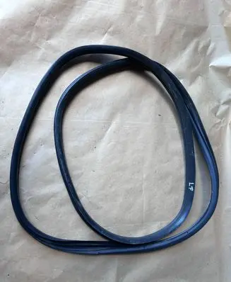 Ford Mondeo Mk III Front door rubber seal 