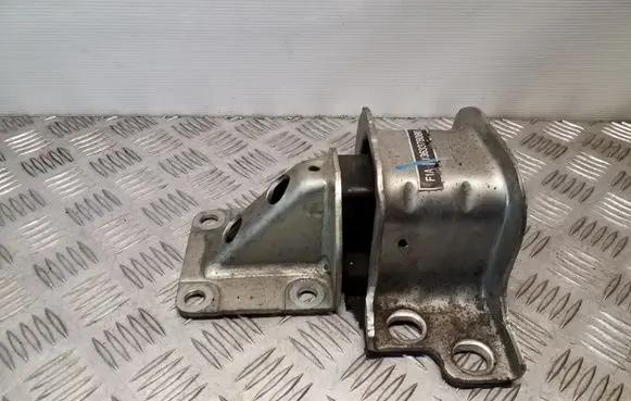 Peugeot Boxer Engine mount bracket 1363378080