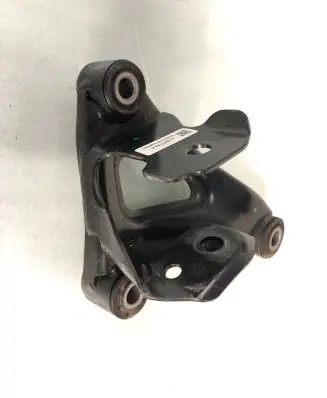Tesla Model Y Engine mounting bracket 1110233-00-C