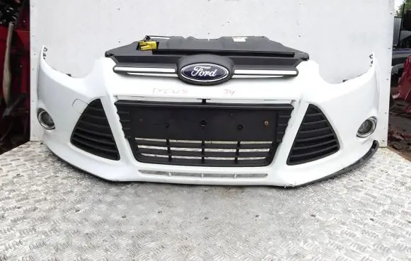 Ford Focus Front bumper