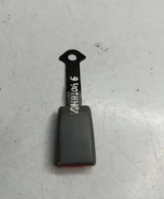 Mazda 6 Front seatbelt buckle fawfaw4651