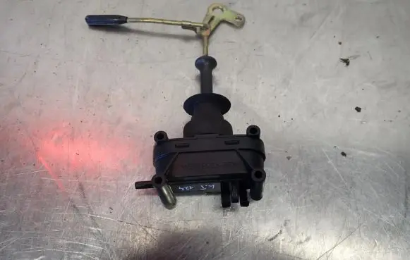 Mercedes-Benz E W124 Tailgate boot lock/latch motor 