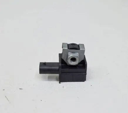 BMW X3 F25 Airbag deployment crash/impact sensor 9224177