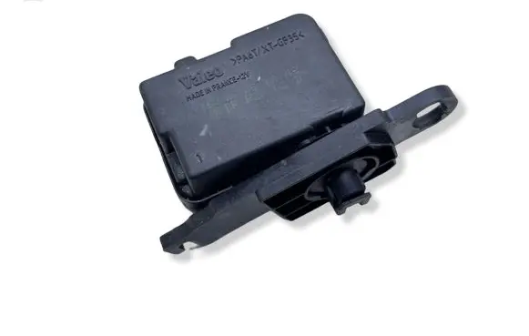 Volvo V70 Headlight level adjustment motor 