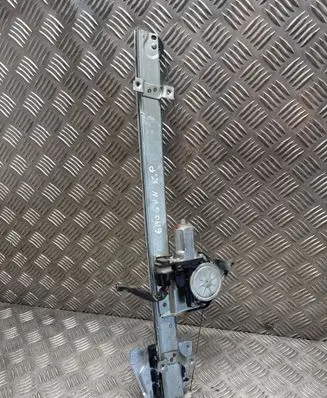 Mitsubishi Shogun Front door window regulator with motor MR989948 0620402210