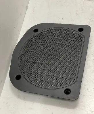 BMW X5 G05 Subwoofer grill/trim 2622511