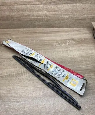 Renault Clio I Rear wiper blade 7701034908