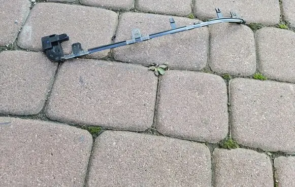 Opel Crossland X Other front door trim element 13484246
