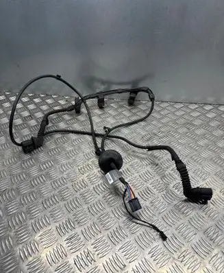 BMW 5 F10 F11 Handbrake wiring loom/harness 9247913 01062011