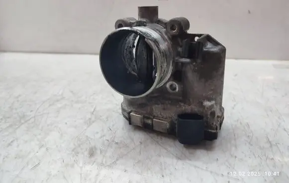 Volvo XC90 Throttle valve 31216665