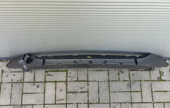 Front bumper foam support bar