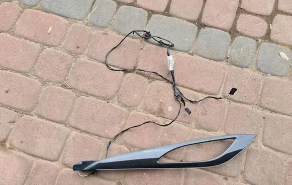 Opel Insignia B Other front door trim element 39120886