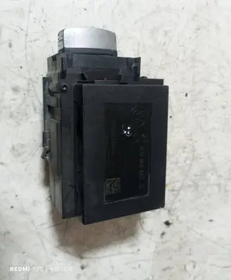 Volkswagen PASSAT B6 Ignition lock 3C0905843Q 33303301 11602102056081